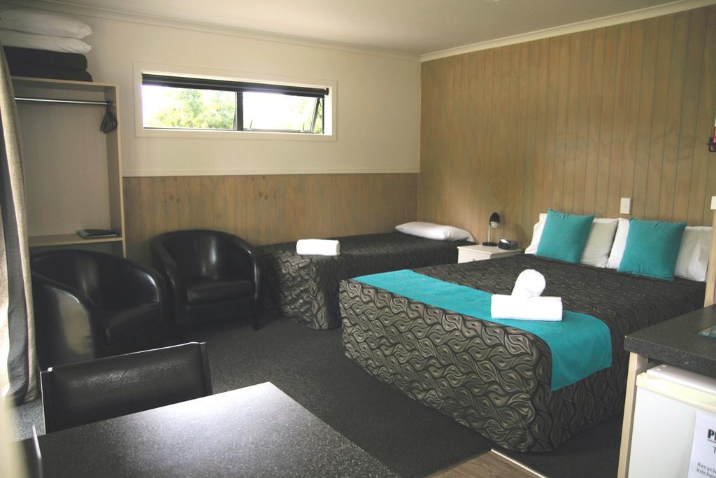 Geraldine Top 10 Holiday Park Ngoại thất bức ảnh