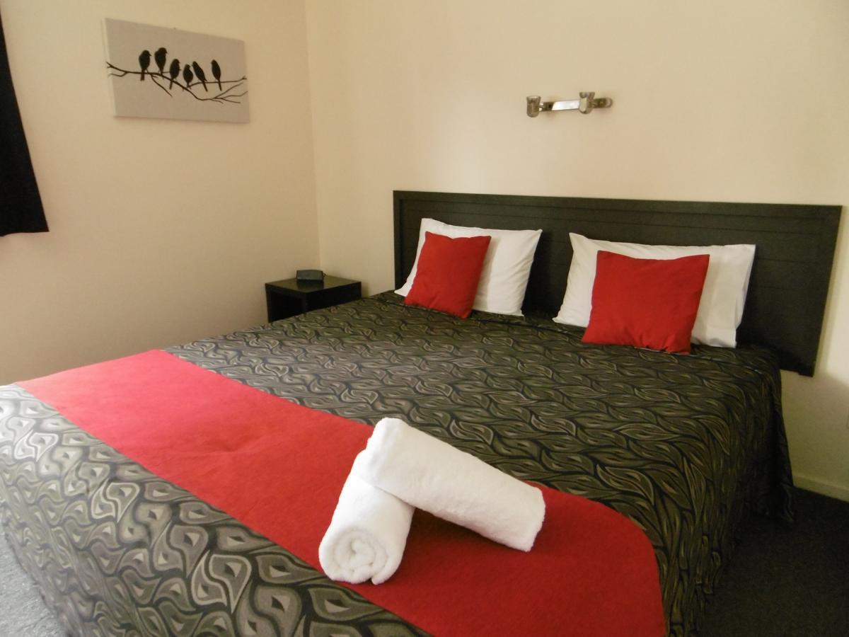 Geraldine Top 10 Holiday Park Ngoại thất bức ảnh