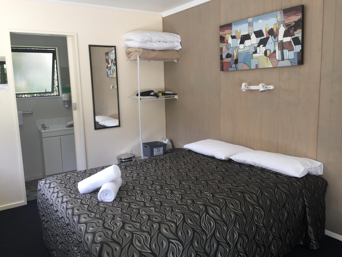 Geraldine Top 10 Holiday Park Ngoại thất bức ảnh